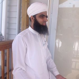 Meet your Posher, Malik